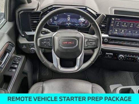 Used 2025 GMC Sierra 1500 SLT image 16