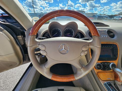 Used 2004 Mercedes-Benz SL 600 image 60