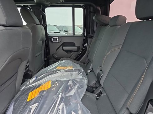 New 2026 Jeep Gladiator Sport image 16