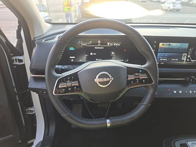 Used 2024 Nissan Ariya AWD image 10