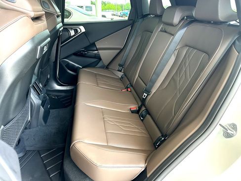 New 2026 BMW X3 xDrive30 w/ Premium Package image 14