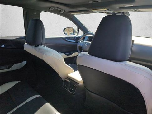 Used 2023 Lexus NX 350 AWD image 22