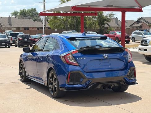 Used 2019 Honda Civic Sport Touring image 5