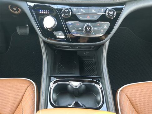 New 2026 Chrysler Pacifica Pinnacle w/ Trailer Tow Group image 25