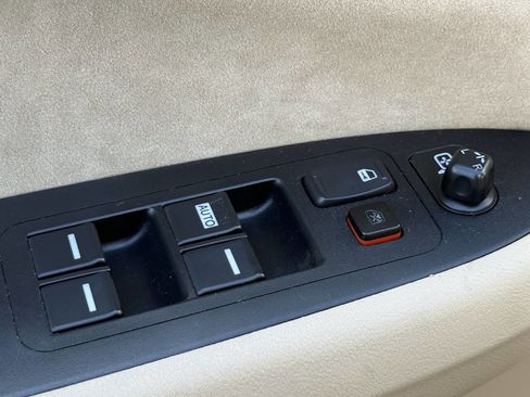 Used 2004 Honda Accord LX image 16