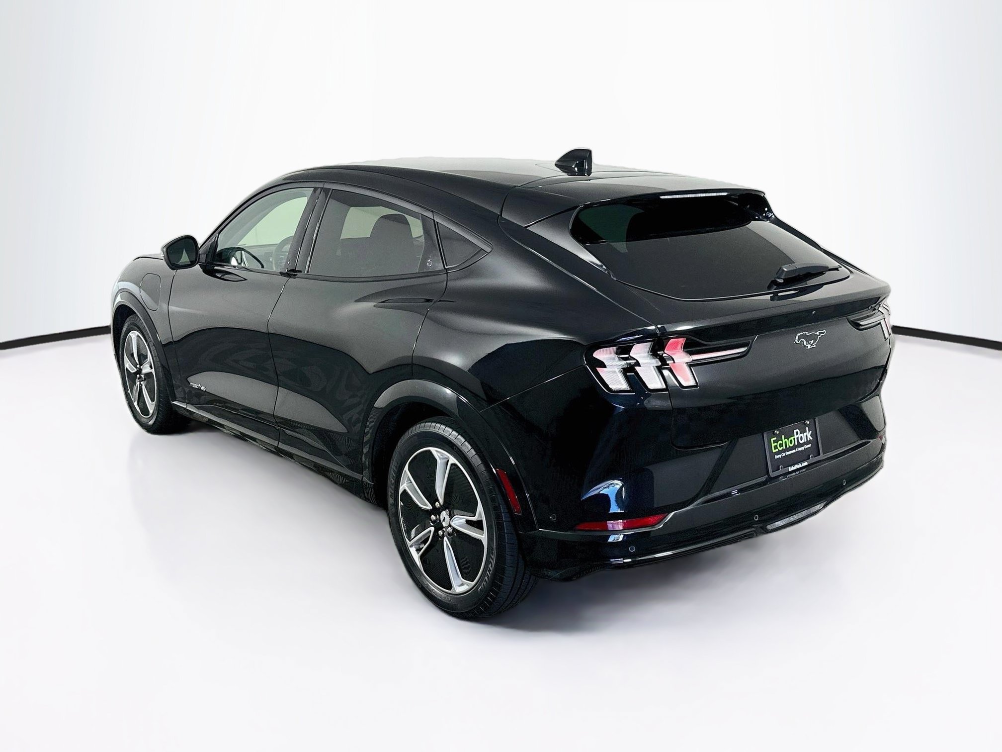 Used 2023 Ford Mustang Mach-E Premium AWD/4WD image 5