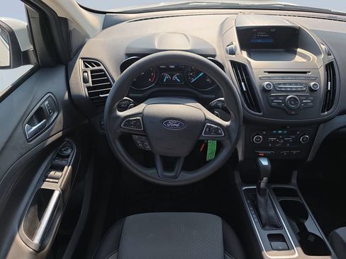 Used 2017 Ford Escape SE AWD/4WD image 14