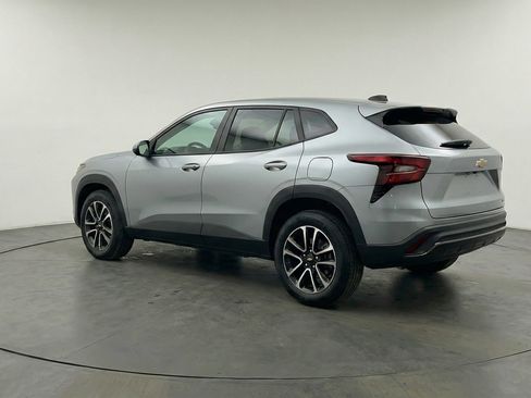 Used 2025 Chevrolet TrailBlazer LT image 6