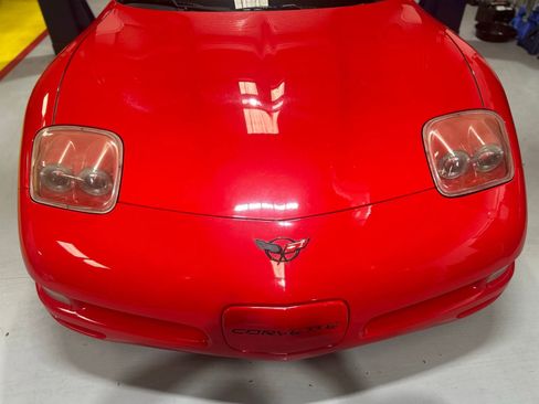 Used 2001 Chevrolet Corvette Convertible w/ Preferred Equipment Group2 image 4