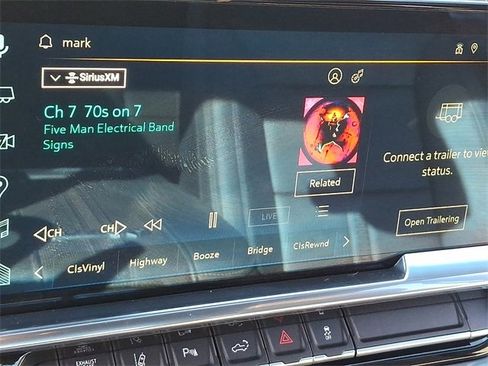 Used 2024 Chevrolet Silverado 2500 High Country w/ High Country Premium Package image 18