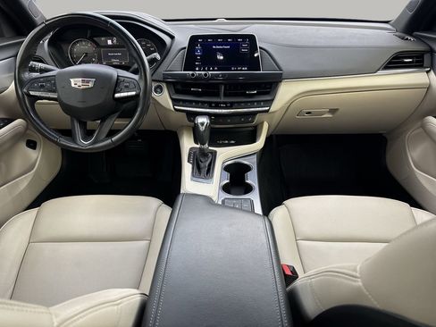 Used 2023 Cadillac CT4 Premium Luxury image 7