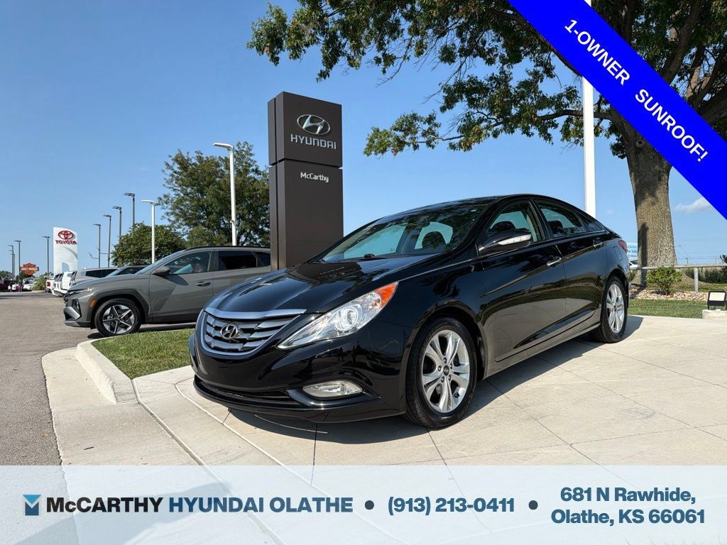 Used 2011 Hyundai Sonata Limited FWD image 1