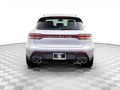 Certified 2026 Porsche Macan AWD/4WD image 10