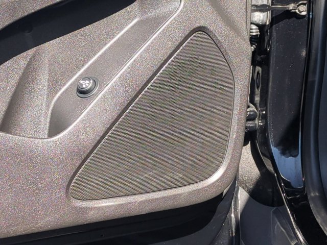 Used 2023 Chevrolet Equinox LT FWD image 26