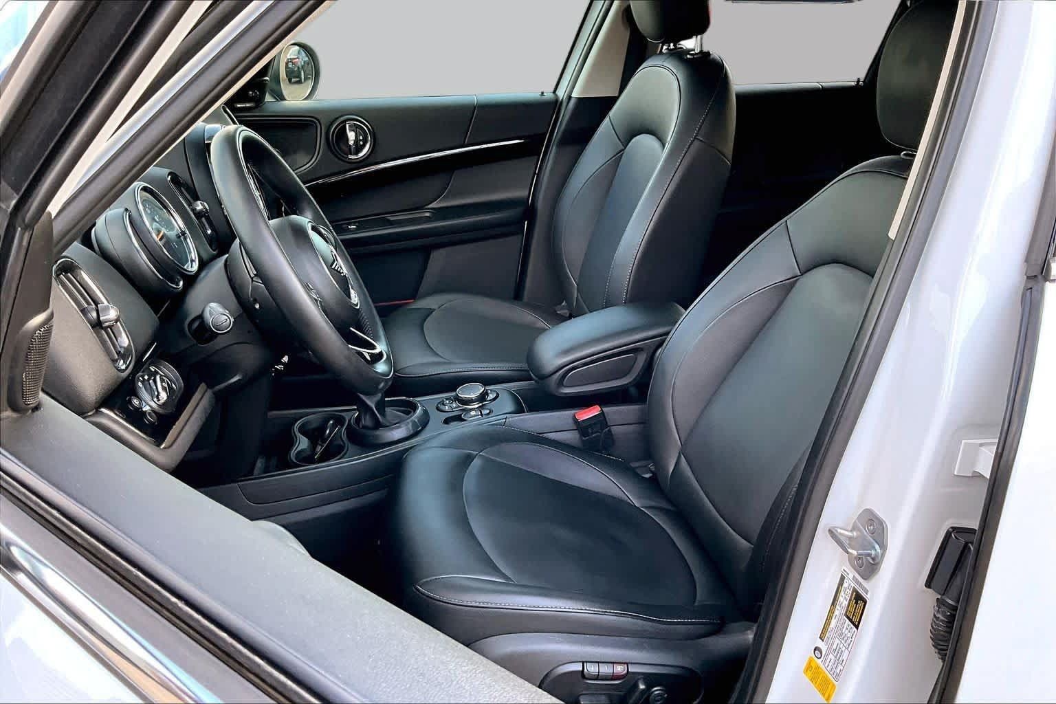 Used 2019 MINI Cooper Countryman FWD image 7