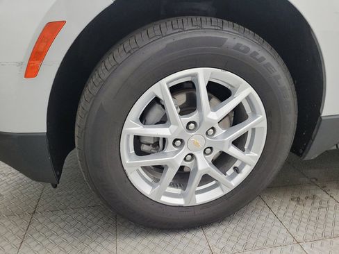 Used 2022 Chevrolet Equinox LS image 31