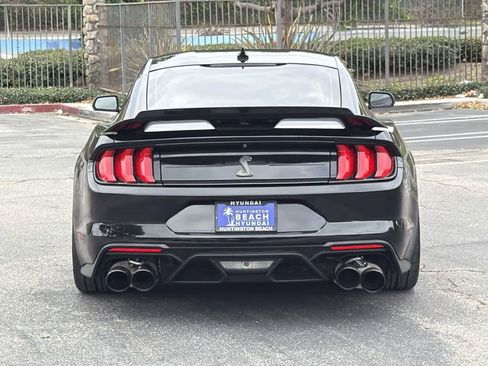 Used 2020 Ford Mustang Shelby GT500 w/ Technology Package image 5