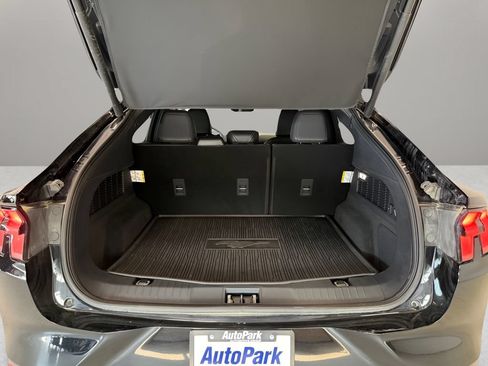 Certified 2025 Ford Mustang Mach-E Premium AWD/4WD image 9
