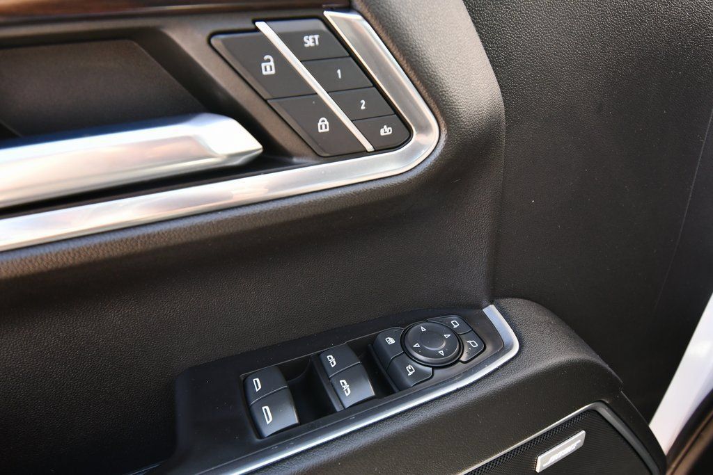 Used 2023 GMC Sierra 1500 SLT w/ SLT Convenience Package AWD/4WD image 21