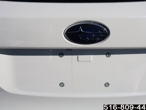 Used 2020 Subaru Outback Premium image 29