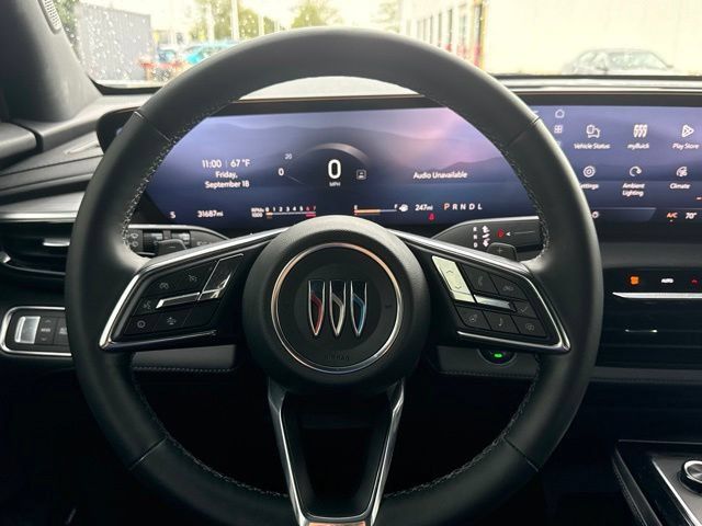Used 2025 Buick Enclave Preferred FWD image 22