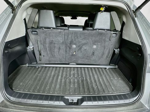 Used 2024 Toyota Grand Highlander AWD Hybrid image 28