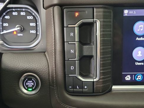 Used 2021 GMC Yukon Denali w/ Denali Ultimate Package image 34