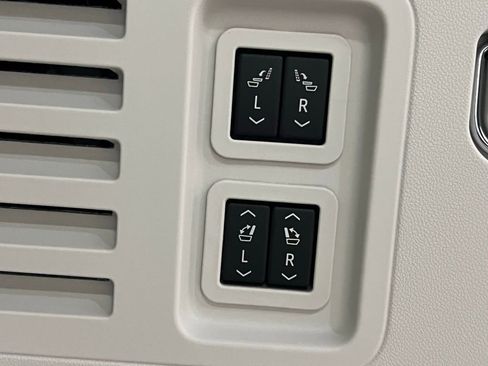 New 2026 Buick Enclave Avenir w/ Super Cruise Package image 37