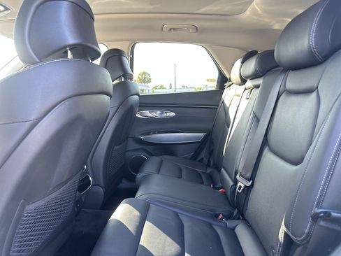 Used 2023 Genesis GV70 2.5T w/ Select Package AWD/4WD image 22