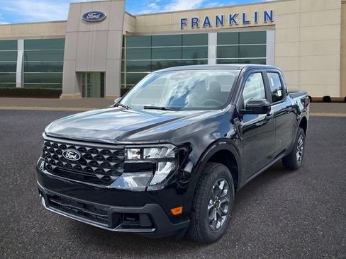 New 2026 Ford Maverick XLT w/ XLT Luxury Package AWD/4WD image 3