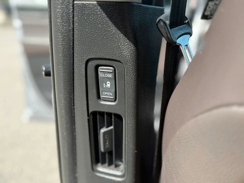 Used 2019 Honda Odyssey EX-L image 20