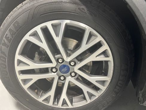 Used 2022 Ford Escape SEL image 29