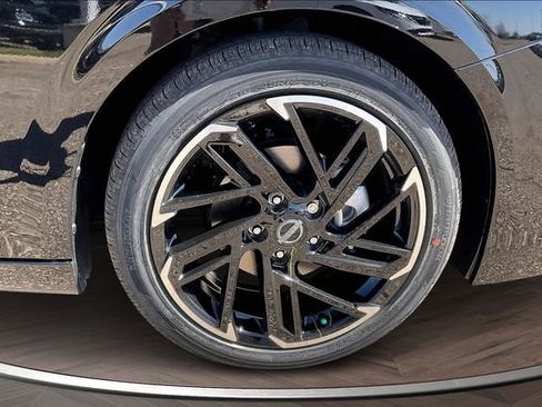 New 2026 Nissan Sentra SR w/ SR Premium Package image 12