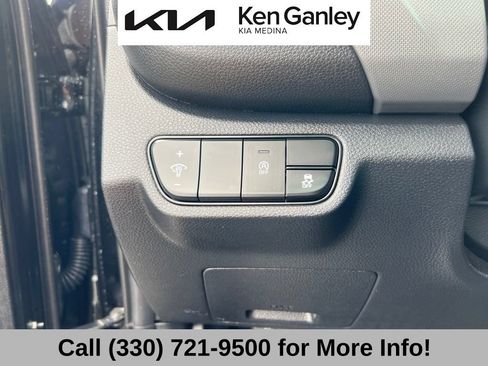 Certified 2024 Kia Seltos LX AWD/4WD image 30