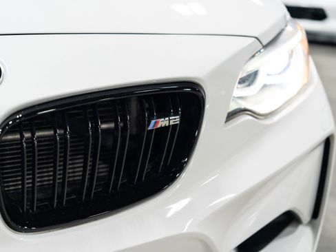 Used 2016 BMW M2 image 11