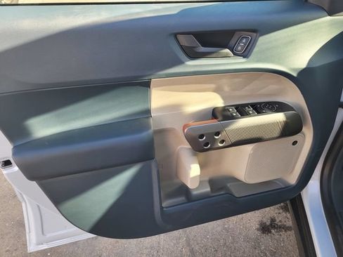 New 2026 Ford Maverick Lariat AWD/4WD image 8