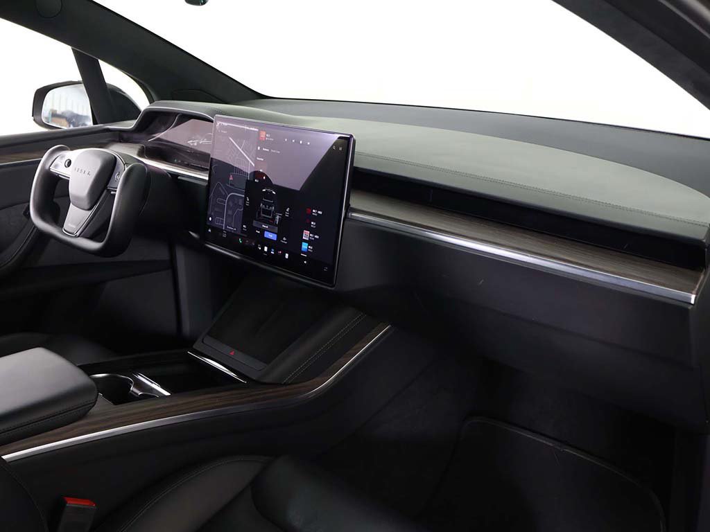 Used 2023 Tesla Model X AWD/4WD image 30
