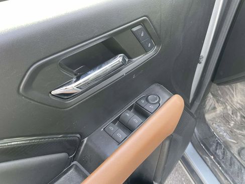 Used 2024 GMC Canyon AT4 w/ Canyon Safety Plus Package image 28