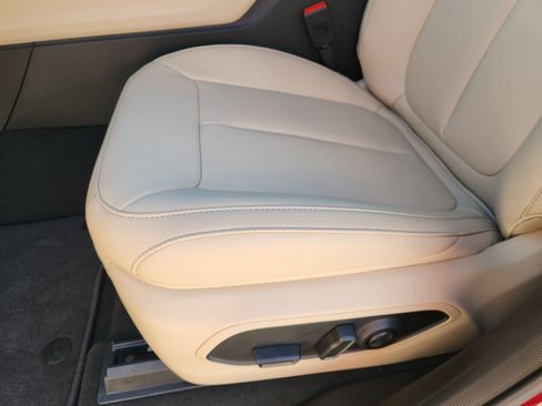 New 2025 Jeep Grand Cherokee Limited image 19