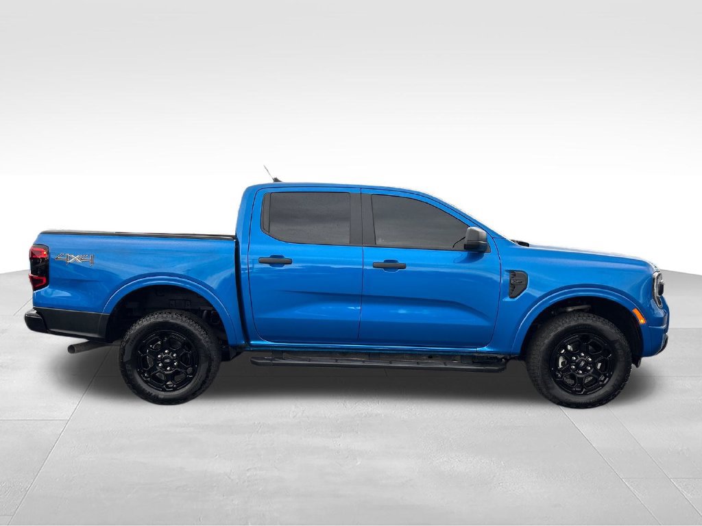 Used 2025 Ford Ranger XLT w/ Black Appearance Package AWD/4WD image 6