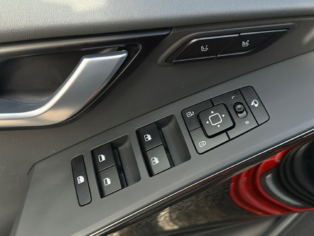 Used 2023 Kia Niro Wave w/ Wave Preserve Package FWD image 21