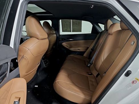 Used 2019 Toyota Avalon Limited w/ Advanced Safety Package FWD image 10