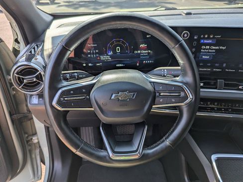Used 2025 Chevrolet Equinox LT w/ Midnight Edition AWD/4WD image 13