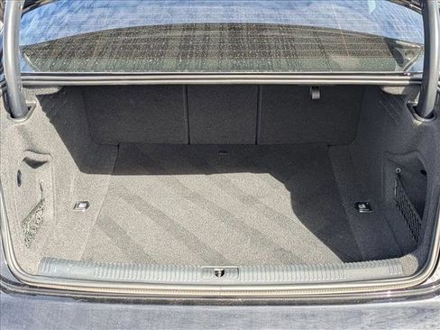 Used 2019 Audi A4 2.0T Premium w/ Convenience Package image 6