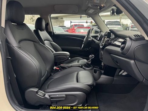 Used 2018 MINI Cooper S FWD image 22