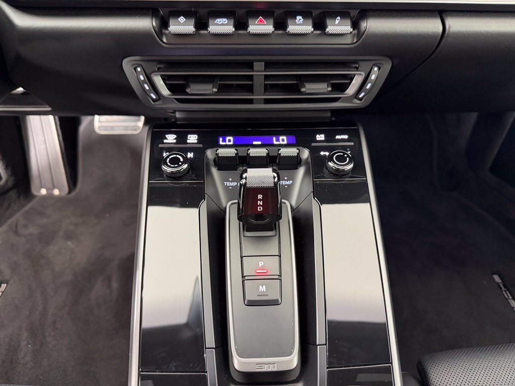 Certified 2022 Porsche 911 Carrera S RWD image 34
