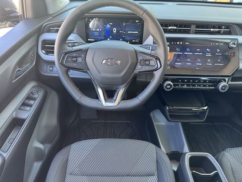 New 2027 Chevrolet Bolt LT w/ Comfort Package FWD image 18