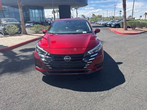 Used 2025 Nissan Versa SV w/ Trunk Package image 2