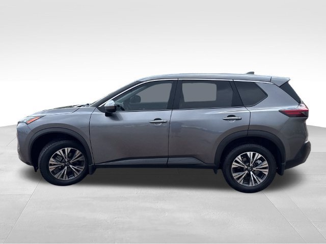 Certified 2023 Nissan Rogue SV FWD image 5