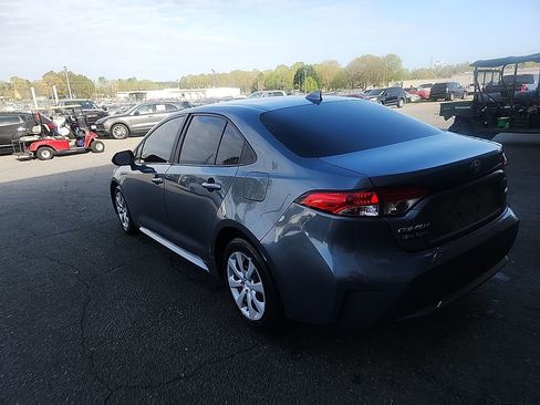Used 2023 Toyota Corolla LE image 6
